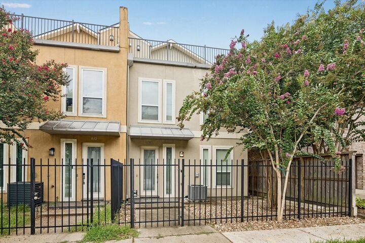 Property Photo:  1630 Cohn Street  TX 77007 