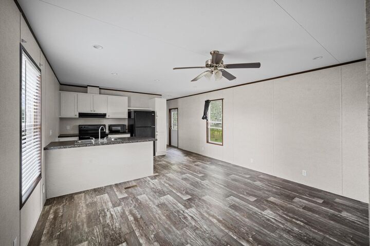 Property Photo: 423 Silliman Street TX 77474