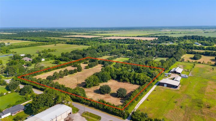 Property Photo: 20402 Peters Road TX 77532