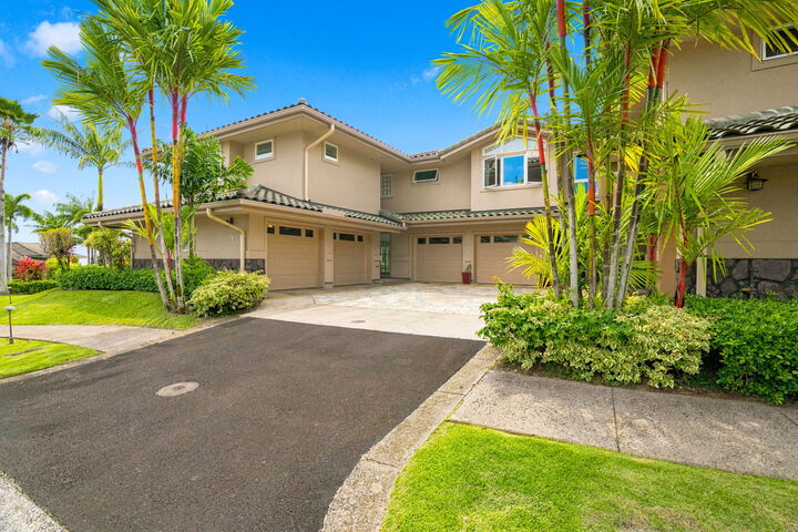 Property Photo: 4100 Queen Emma's Dr 75 HI 96722