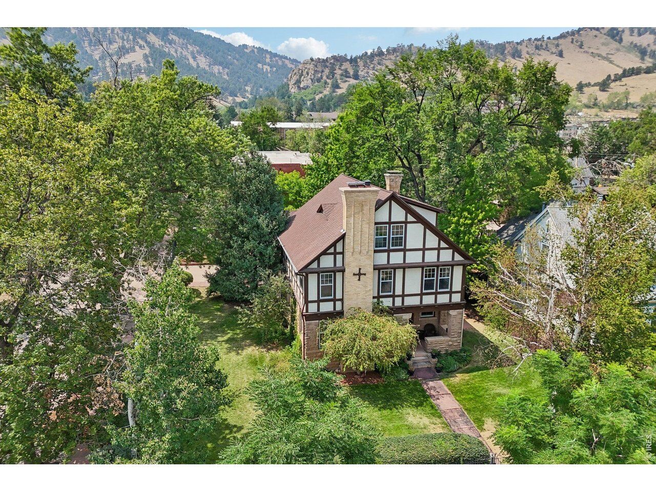 Property Photo:  2409 5th St  CO 80304 
