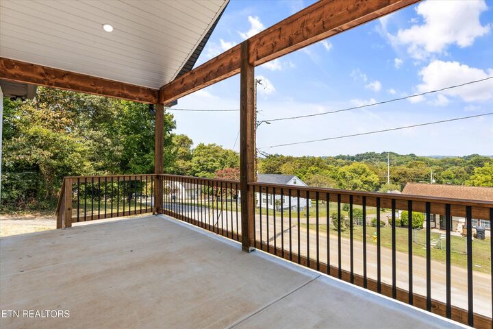 Property Photo:  3900 Lilac Ave  TN 37914 