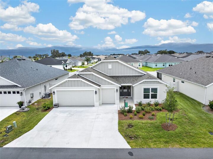 Property Photo: 1600 Littleton Lane FL 34762