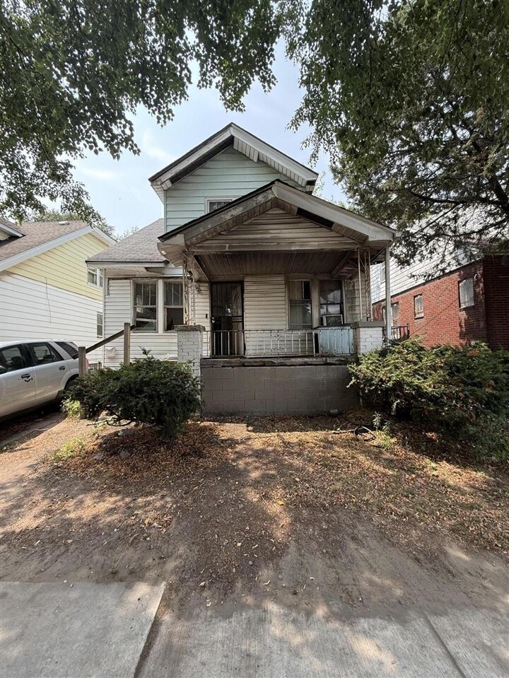 Property Photo: 17233 E Goddard Street MI 48212-1539