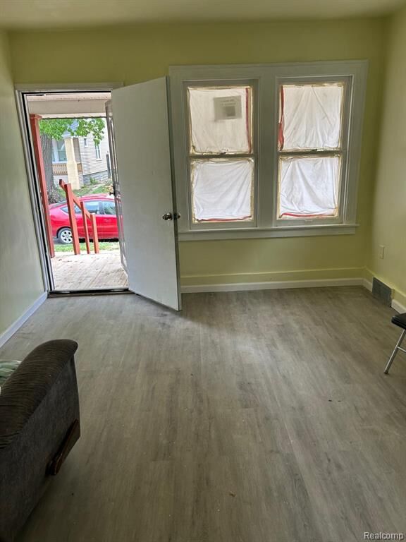 Property Photo:  17459 Goddard Street  MI 48212 1055 