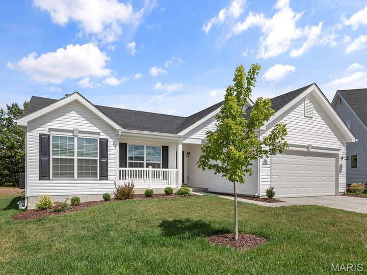 Property Photo:  2 Hickory At Walnut Hills  MO 65109 