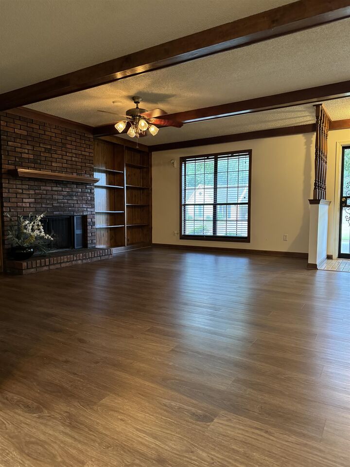 Property Photo:  7180 Skidmore Cv  TN 38119 