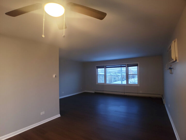Property Photo:  9109 Sahler Avenue 3  IL 60513 