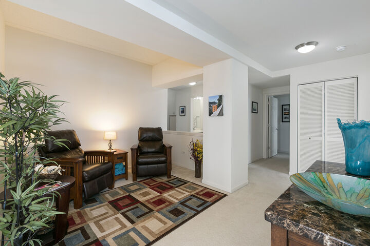 Property Photo: 6420 Double Eagle Drive 613 IL 60517