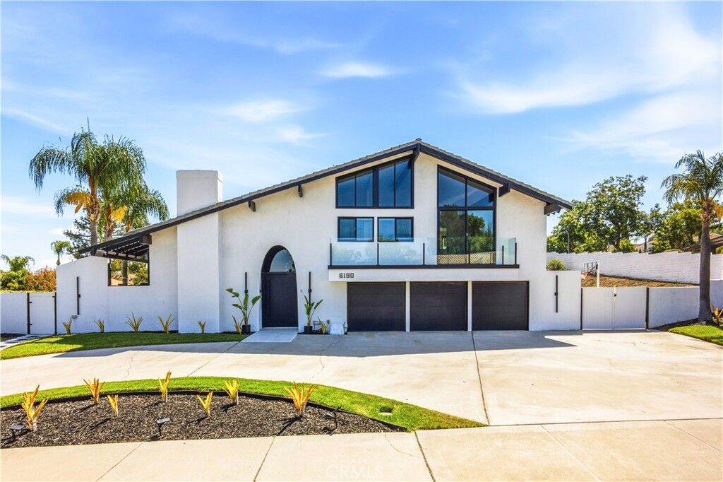 Property Photo:  6190 Shaker  CA 92506 