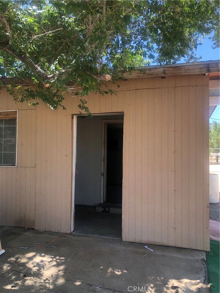 Property Photo: 32726 Agate Road CA 92356