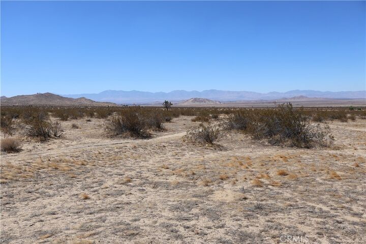 Property Photo: 0 E Avenue CA 93535