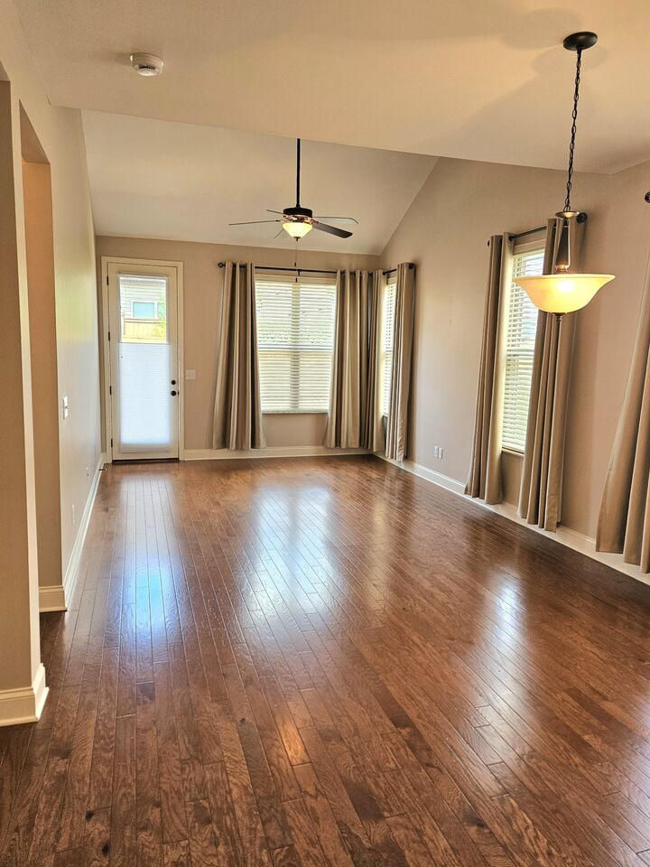 Property Photo: 314 Windgrove Ter TN 37122