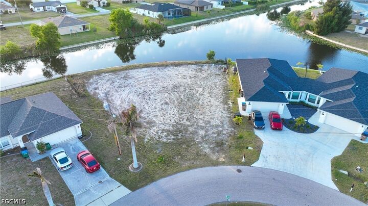 Property Photo: 817 SW 8th Street FL 33991