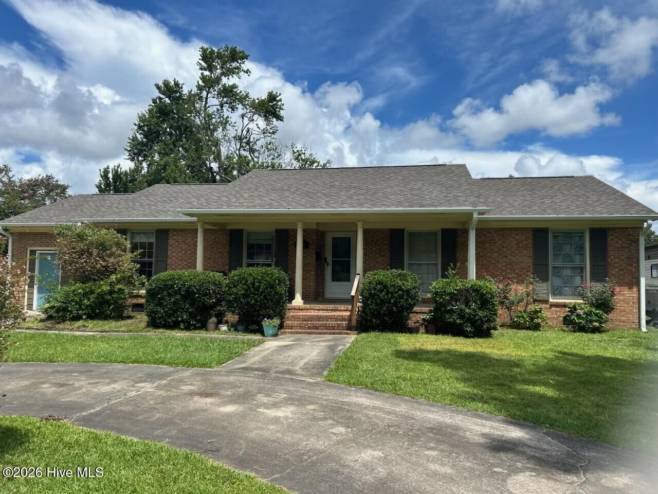 Property Photo: 110 Shepard Street NC 28532
