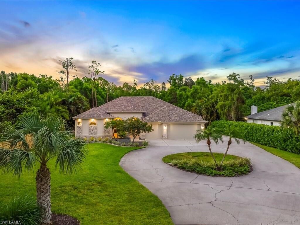 Property Photo: 6591 Sable Ridge Ln FL 34109
