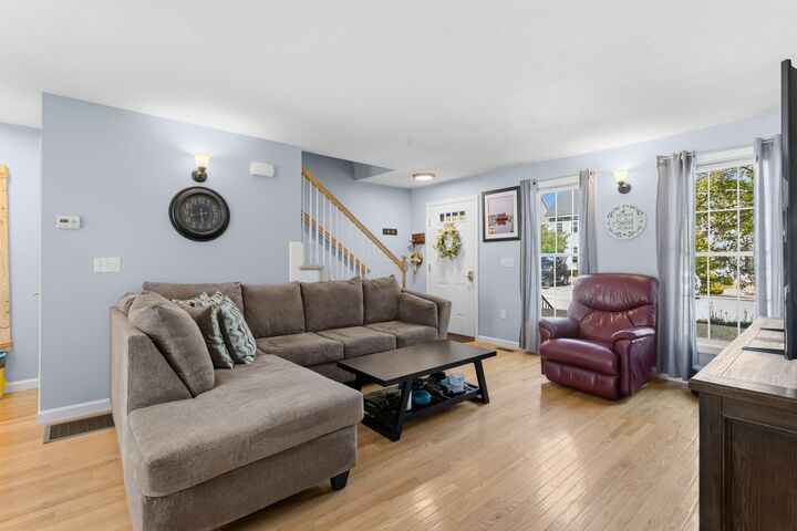 Property Photo:  61 Dicandra Drive  NH 03304 