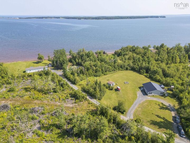 Property Photo:  123 Dragon Fly Lane Lane  NS B0K 1H0 