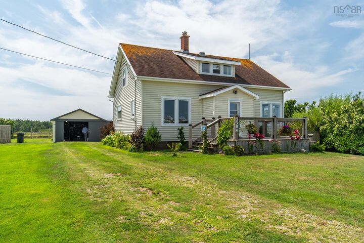3304 Main Shore Road — photo 1