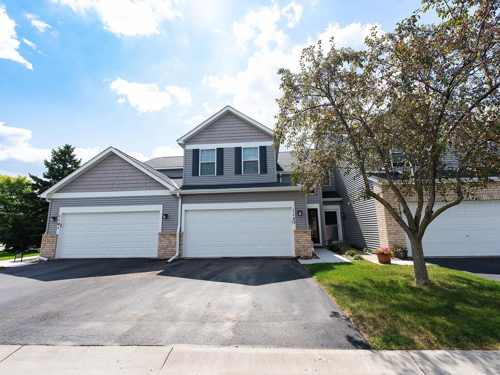 Property Photo:  1143 Bergmann Drive  MN 55082 