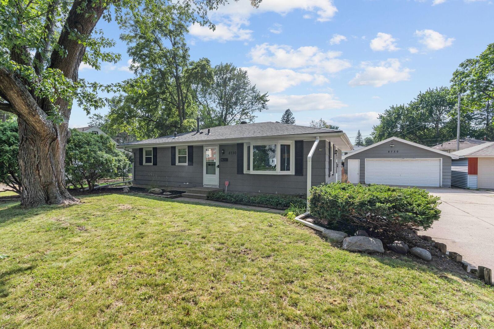 Property Photo: 8730 Portland Avenue S MN 55420