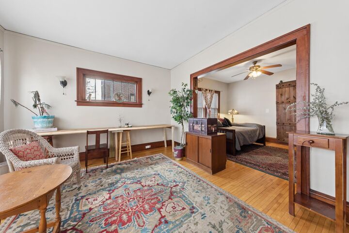 Property Photo:  611 E 16th Street 1  MN 55404 