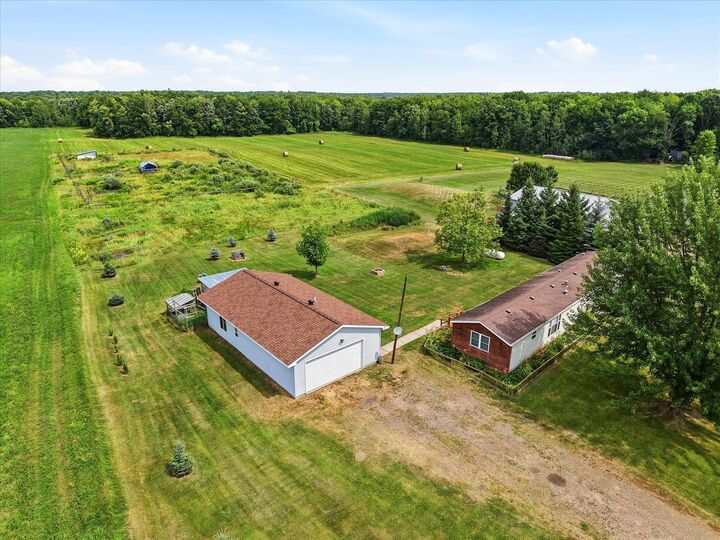Property Photo: 9528 Quail Road MN 56359