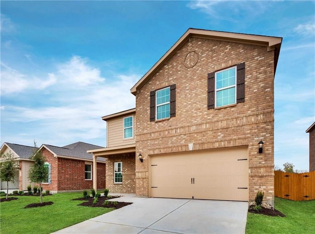 Property Photo:  105 Curt Street  TX 75409 