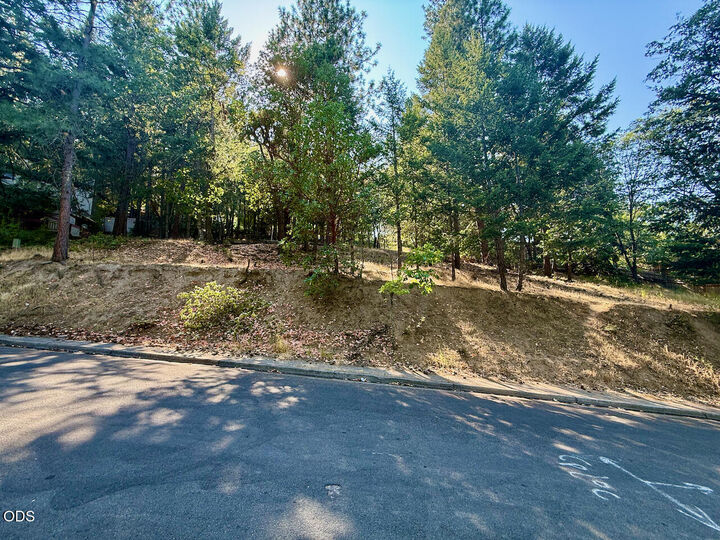 Property Photo: Weller Lane OR 97520