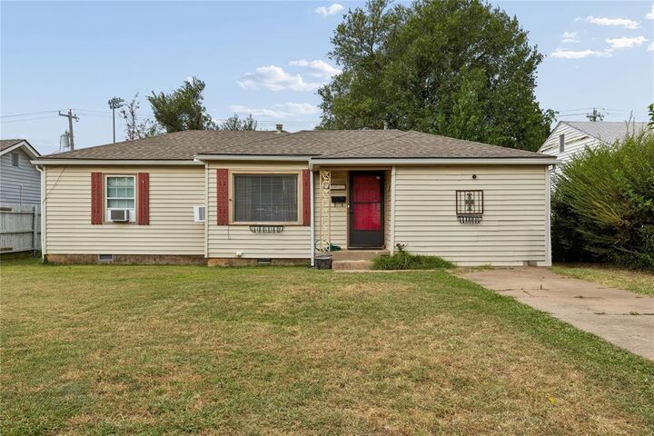Property Photo: 1013 Stansell Drive OK 73110