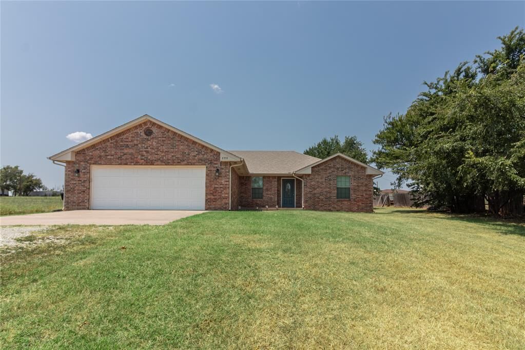 Property Photo:  2755 S County Line Avenue  OK 73010 