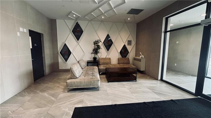 Property Photo:  1 Wellington Street 308  ON N3T 2L3 