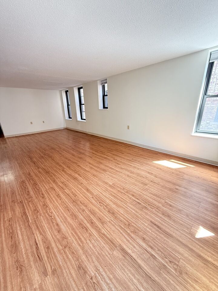 Property Photo:  78 Westland Avenue 304  MA 02115 
