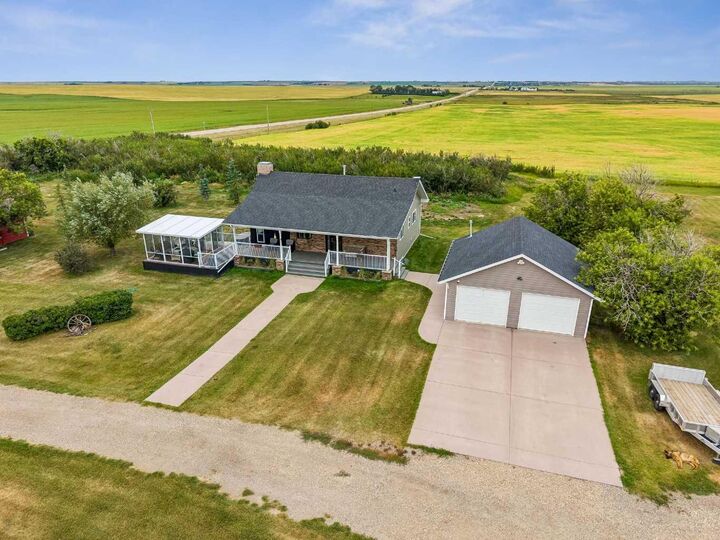 272011 Range Road 275 A — photo 1