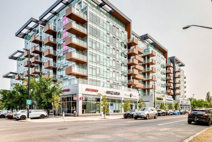 Property Photo:  110 18A Street NW 826  AB T2N 5G5 