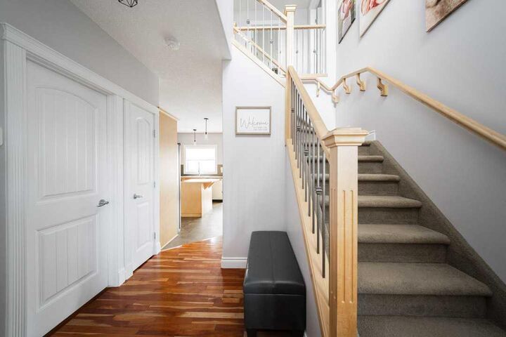 Property Photo: 521 Walnut Crescent AB T9K 0M9