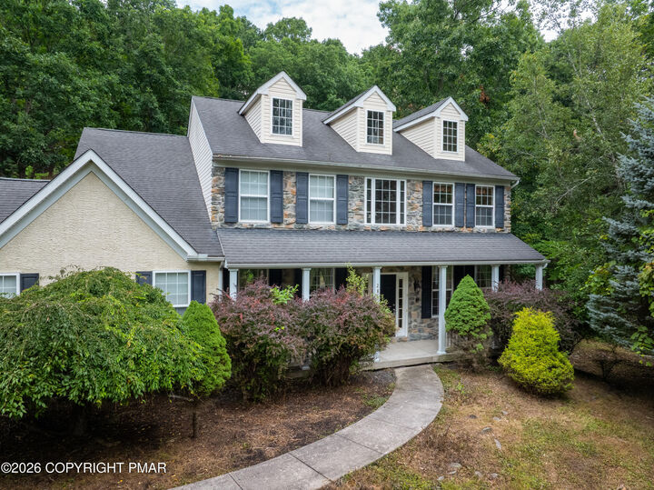 Property Photo: 208 Fazio Way PA 18302