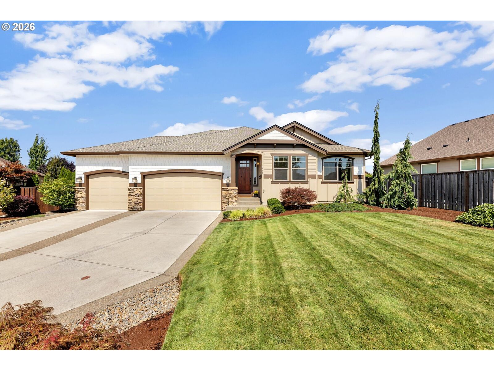 Property Photo: 1866 S Pintail Ct WA 98642