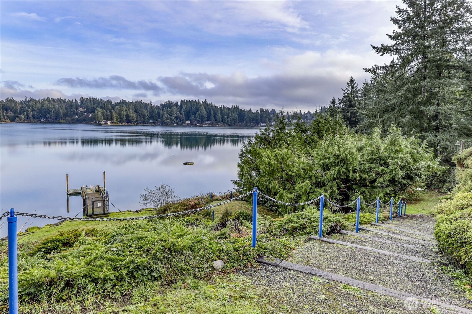 Property Photo: 924 Shorewood Drive C28 WA 98312