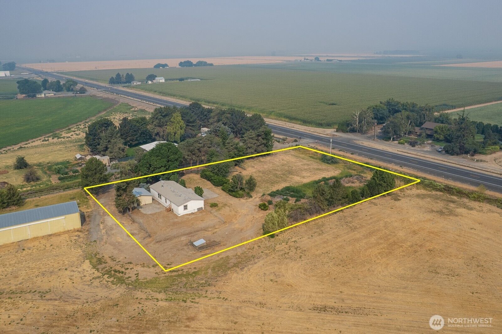 Property Photo: 12493 Hwy 28 W WA 98848