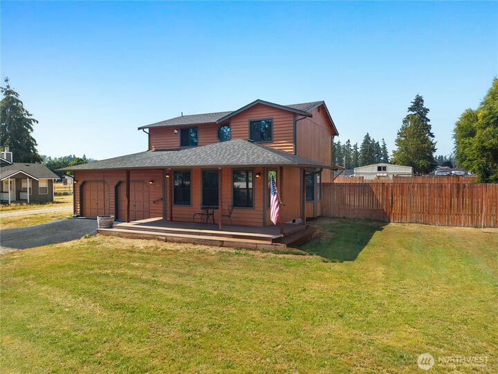 Property Photo:  22616  82nd Avenue E  WA 98338 