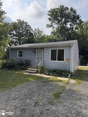 Property Photo:  1241 Knickerbocker Avenue  MI 48505 
