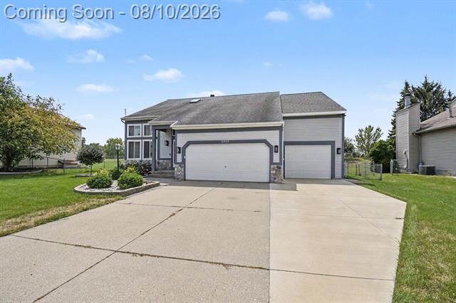 Property Photo:  2444 Sunny Creek Street SE  MI 49508 