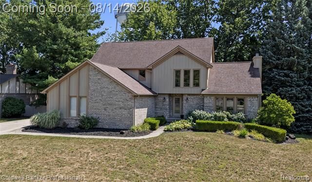 Property Photo: 2385 Avondale Street W MI 48320
