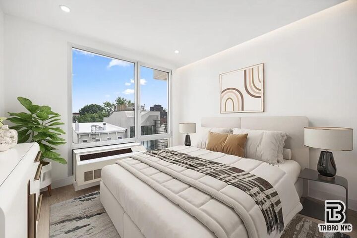 Property Photo:  184 Eagle Street 5E  NY 11222 