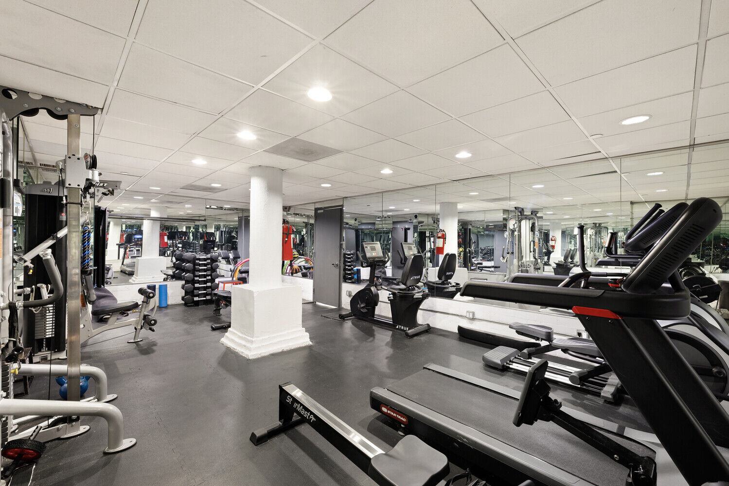 Property Photo:  120 Greenwich Street 8H  NY 10006 