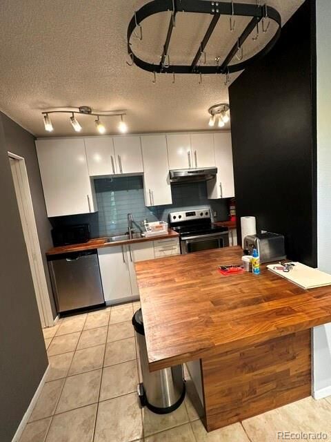 Property Photo: 2500 S York Street 302 CO 80210
