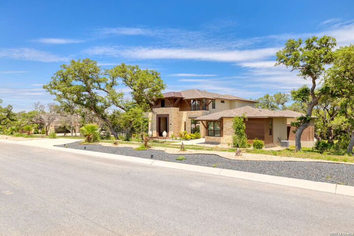 Property Photo:  118 Madrone Trl  TX 78006 