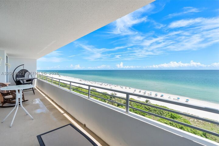 Property Photo: 5555 Collins Ave 10K FL 33140
