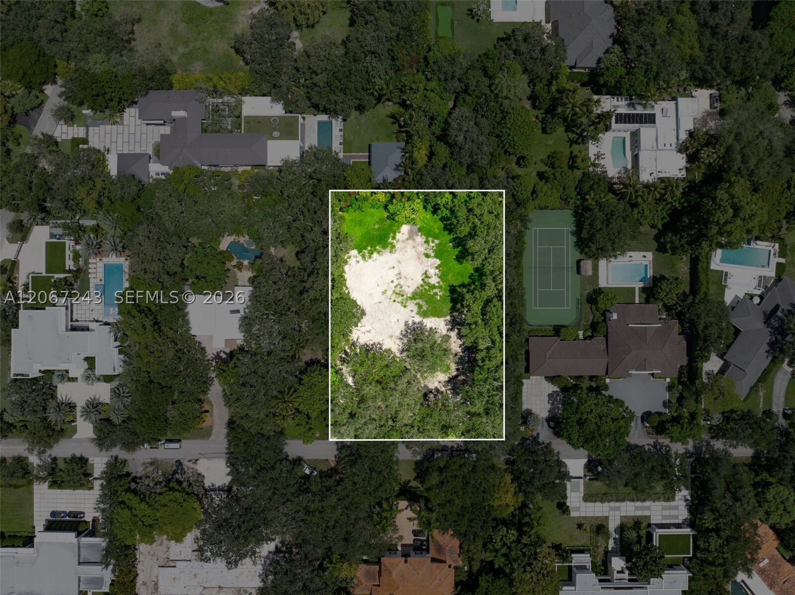 Property Photo: 6285 SW 98th St FL 33156